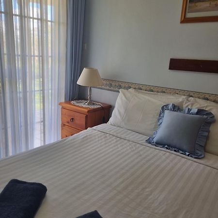 Hill Top Country Guest House ラブデール エクステリア 写真
