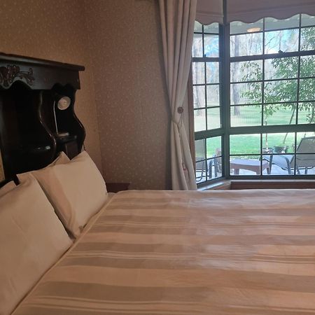 Hill Top Country Guest House ラブデール エクステリア 写真