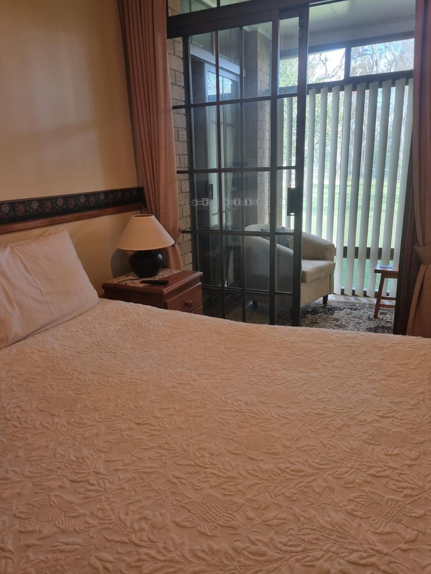 Hill Top Country Guest House ラブデール エクステリア 写真